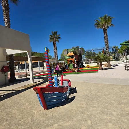 Kemping Mobilhome 3 Chambres, 500m Plage, Camp 5 Etoiles Vendres