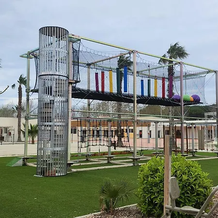Campsite Mobilhome 3 Chambres, 500m Plage, Camp 5 Etoiles Vendres