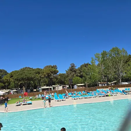 Mobilhome 3 Chambres, 500m Plage, Camp 5 étoiles * Vendres