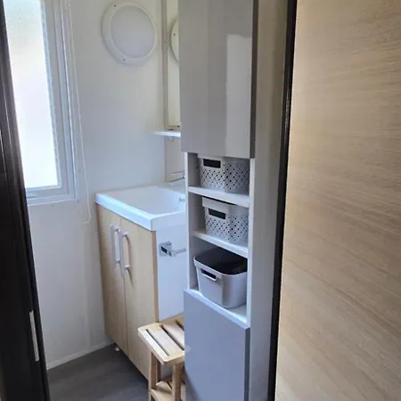Mobilhome 3 Chambres, 500m Plage, Camp 5 étoiles