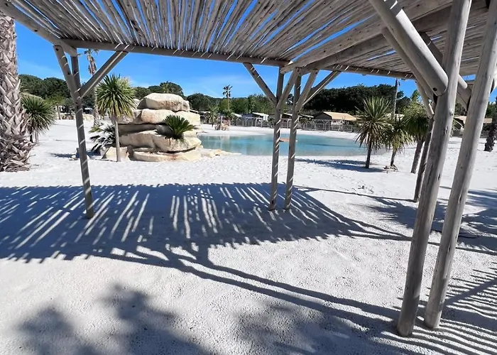 Mobilhome 3 Chambres, 500m Plage, Camp 5 Etoiles Κάμπινγκ *
