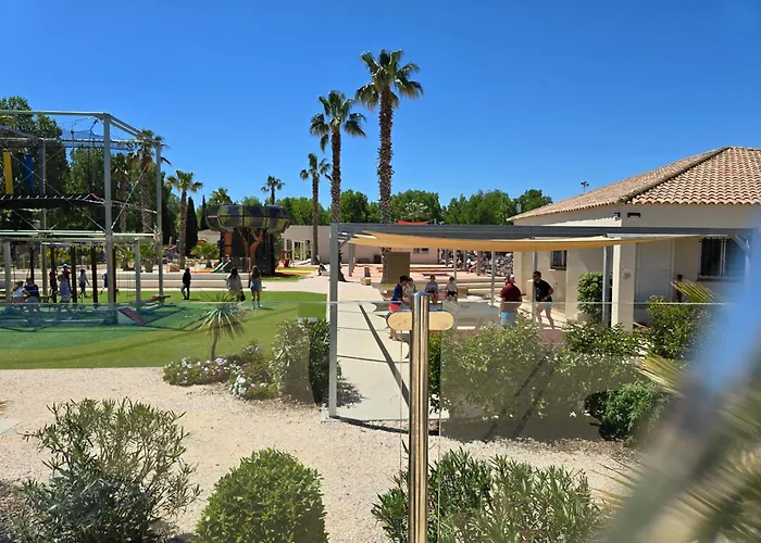 Mobilhome 3 Chambres, 500m Plage, Camp 5 Etoiles